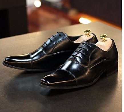 Taste begins with a single step, Derby shoes that must be entered in a lifetime